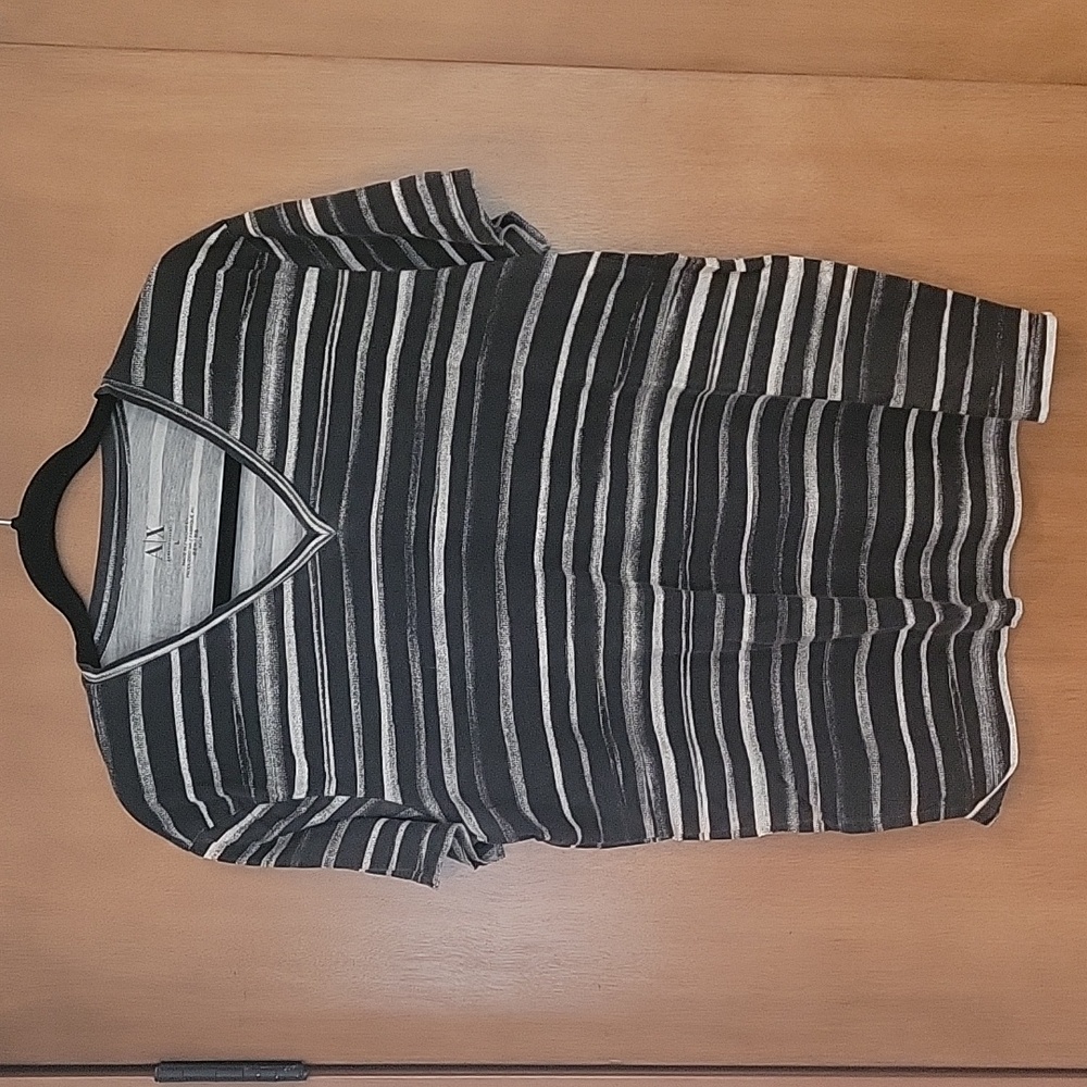 Armani Exchange black & white striped cotton v-neck tee, size L.